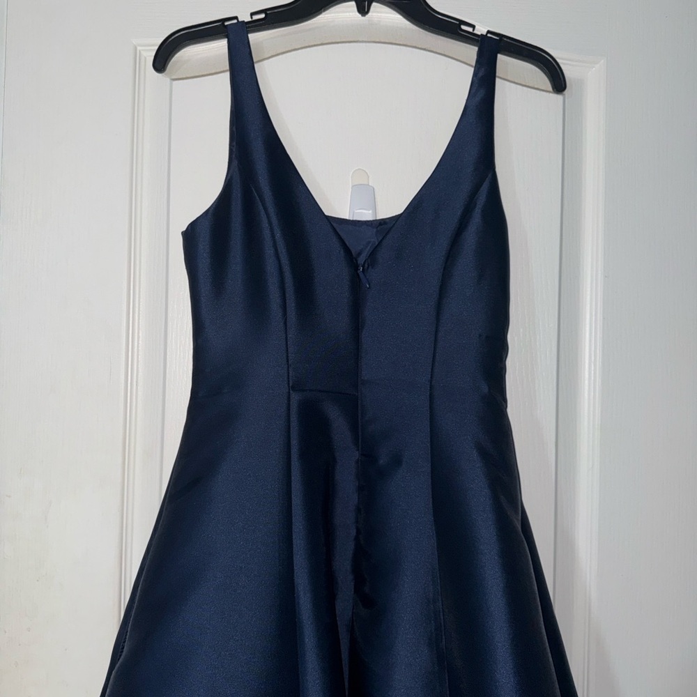 Elegant Navy Blue Women's Dress - Picture 3 of 9